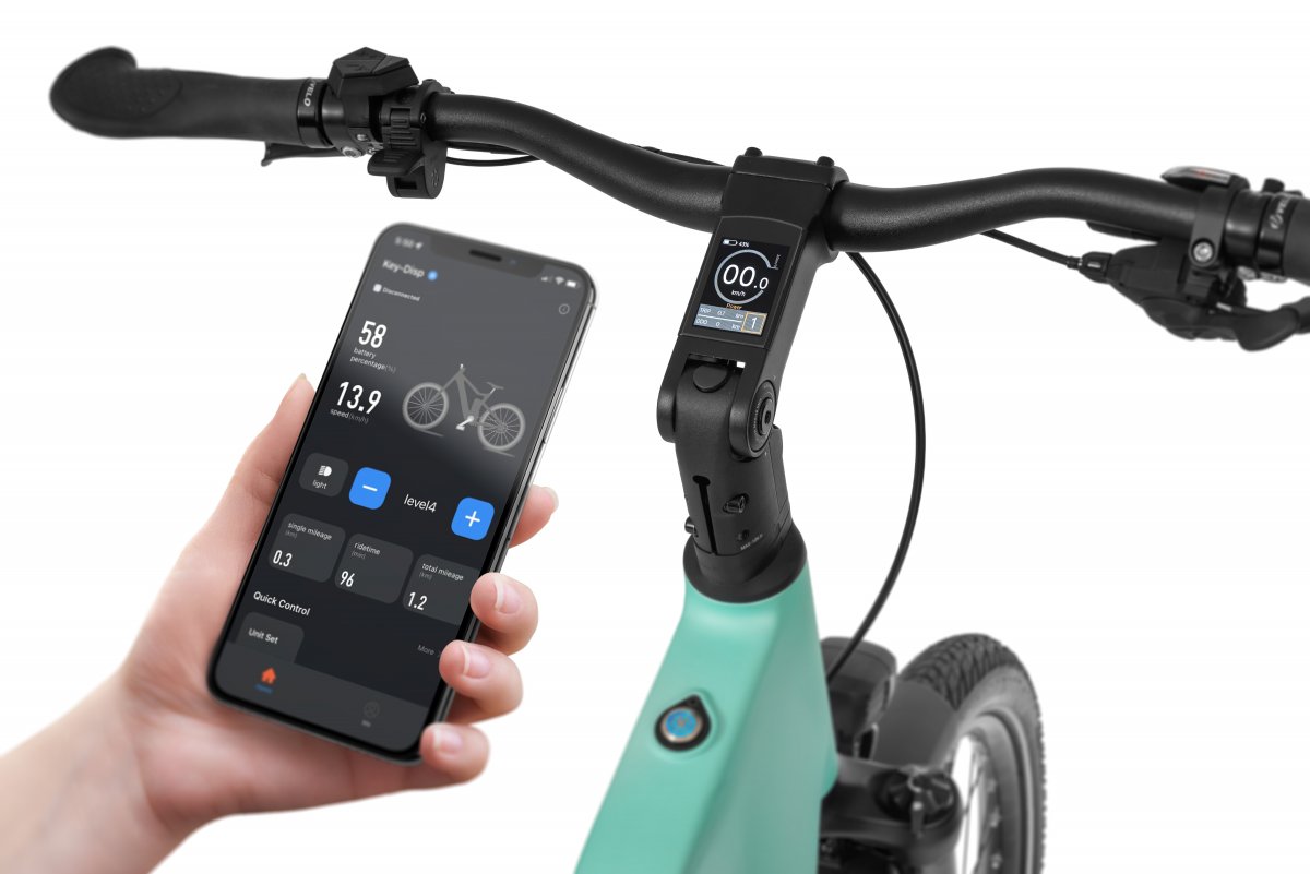 1753866760983-_71s4667